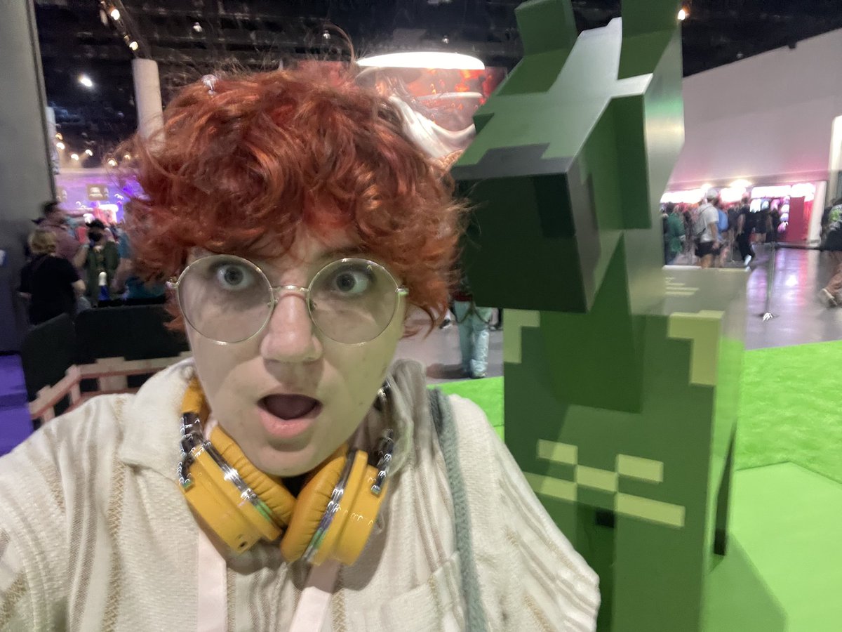 Twitchcon was an absolute dream, I’m so happy that I got to attend. All the things I got to experience have absolutely inspired me, and I hope to take that inspiration and run with it for my future of content creation. #twitchcon2025