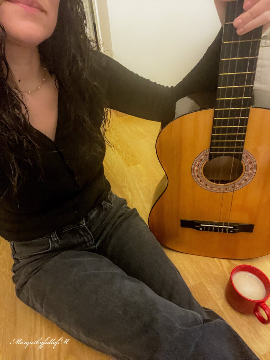 MaryaskyfullofM's tweet image. Sometimes you don’t need to find new roads. Just return to the places that once made you whole. Music, stillness… and a cup of coffee that feels like home☕🎶