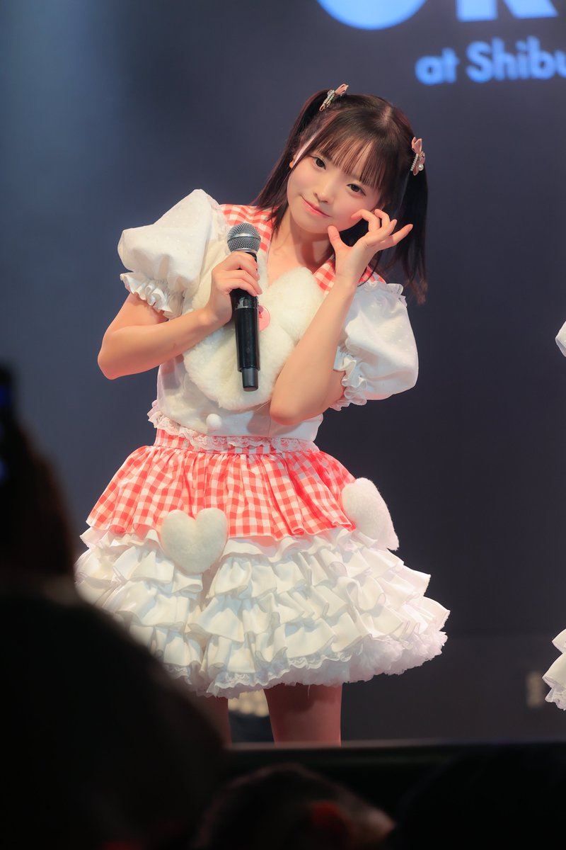 ザッキー(啝燬甕據)め組🦀🍓🐼【公式(self)👑🎀】おちよちゃん