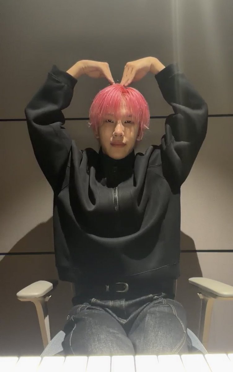 Miu_4Xinlong🖤🐈‍⬛🌟⚡️ tweet media