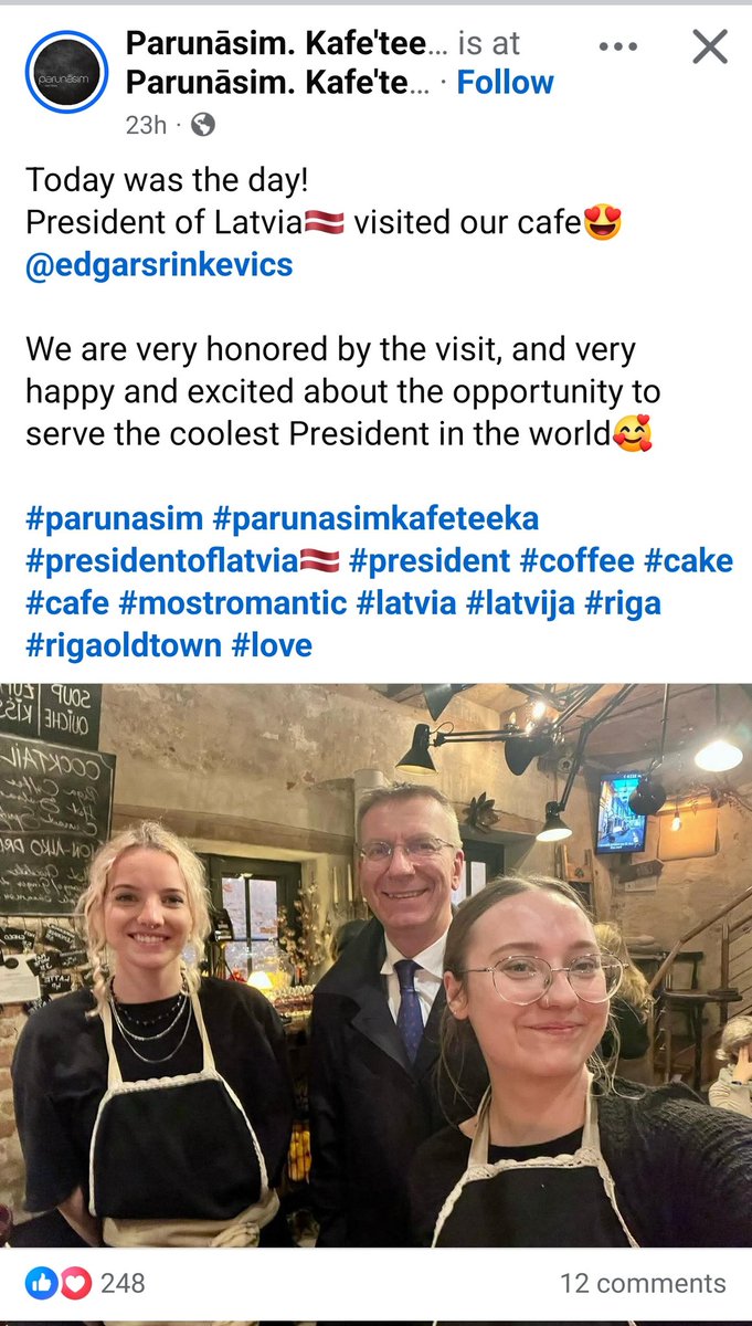 Vispār pasakaini, nedēļām no  prezidenta izstrādājuma nekas nav dzirdams, nekas par svarīgo, aktuālo Latvijā,tik daudz problēmu un tā, nekā. Es atveru FB un man izlec šis. Džeks tusē pa kafejnīcām, taisa sev mazus piāriņus himstedu vidū, super. Ar heštegiņiem love, oldtown lalala