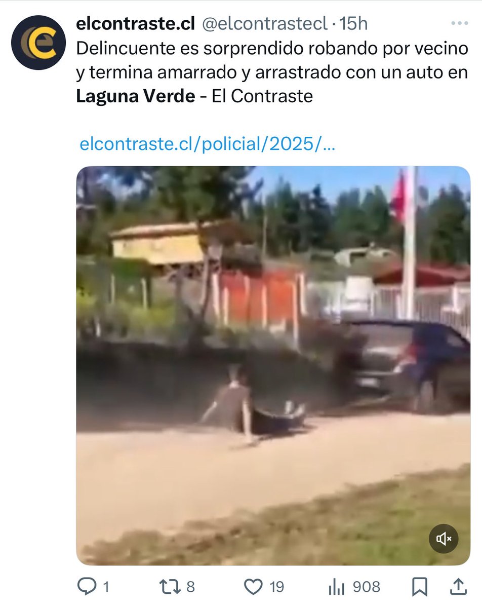 charlezcs's tweet photo. @ssuudp Entonces acá igual actuaron mal, los vecinos del sector, con ese pobre delincuente? https://t.co/Wm90UUZ1Px