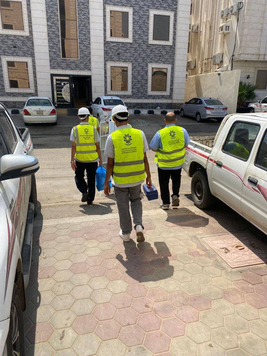 بأيدي شبابنا وبعطاء مجتمعنا 💪
أطلقت جمعية بناء وتنمية مساكن بمنطقة جازان بالشراكة مع الكلية التقنية مبادرة صيانة المنازل للأسر المستفيدة، لتحسين بيئتهم السكنية وجعل منازلهم أكثر أمانًا وراحة. 🏡❤️

#جمعية_بناء_وتنمية_مساكن #الكلية_التقنية_بجازان #تنمية_المجتمع
