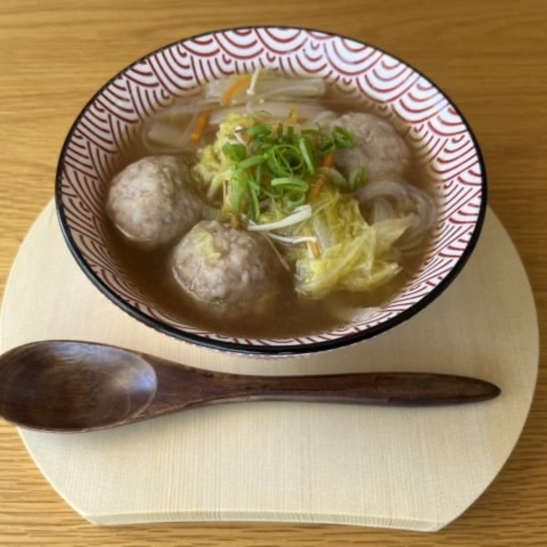 chikiriofficial's tweet photo. 🥢生姜×ちきり商品お料理10選

✔肉団子スープ
✔肉そぼろ
✔豚汁
✔生姜スープ
✔手羽元大根
✔もつ鍋
✔生姜焼き
✔唐揚げ
✔餃子
✔肉うどん

寒くなってきましたね🍲

#ちきり清水商店
#ちきり https://t.co/1m8tVngxfo
