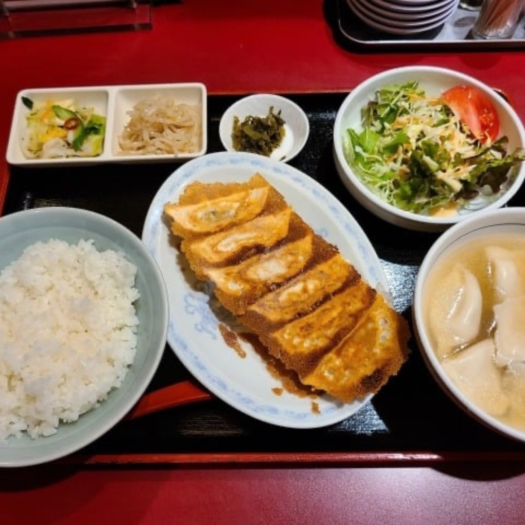 chikiriofficial's tweet photo. 🥢生姜×ちきり商品お料理10選

✔肉団子スープ
✔肉そぼろ
✔豚汁
✔生姜スープ
✔手羽元大根
✔もつ鍋
✔生姜焼き
✔唐揚げ
✔餃子
✔肉うどん

寒くなってきましたね🍲

#ちきり清水商店
#ちきり https://t.co/1m8tVngxfo