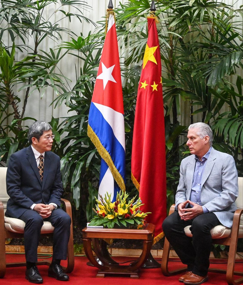 Frente a un escenario global complejo, 🇨🇺#Cuba y 🇨🇳#China fortalecen su alianza estratégica. La cooperación y la hermandad son nuestro camino común, demostrando que la solidaridad es la mayor fuerza frente a los desafíos.

¡Juntos construyendo un futuro multipolar!

#Cuba