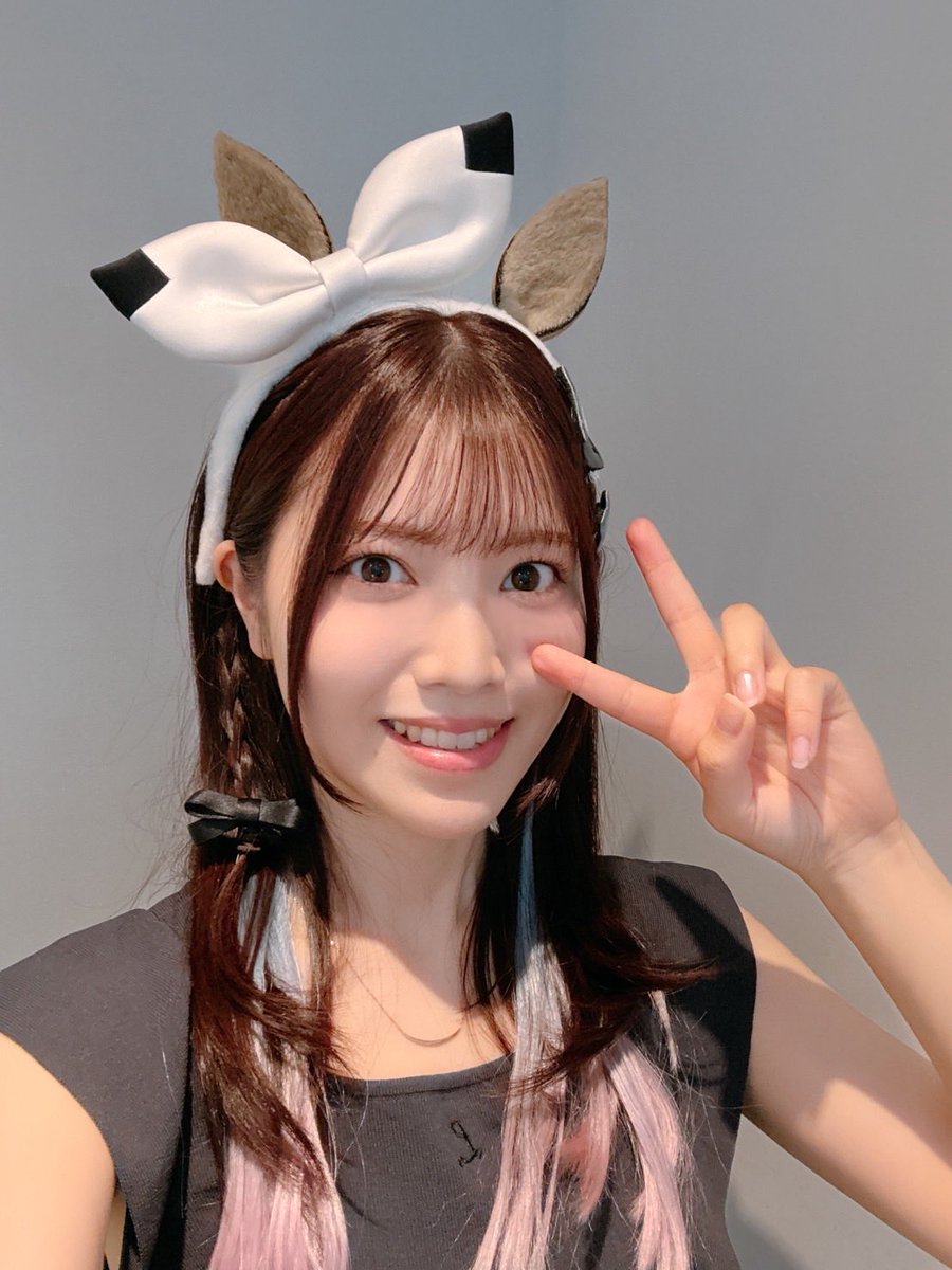 #ウマ娘6th秋D2
映像でしたが出走させていただいてました🤍
私も配信を観ましたがとても感動的でしたね☺️🩵

少しでしたが皆さんと歌えてうれしかったな〜🫧夏織

#ウマ娘
#アーモンドアイ