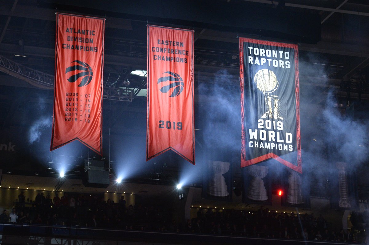 theScore's tweet photo. 6 years ago today... ring night in Toronto. 🦖🏆 https://t.co/xYpbFU7Naz