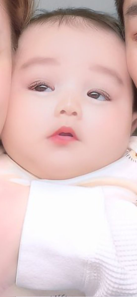 _moe_u_'s tweet photo. これはマツコ・デラックスの幼少期ではありません。私の息子です。 https://t.co/R0ehmQxu1j