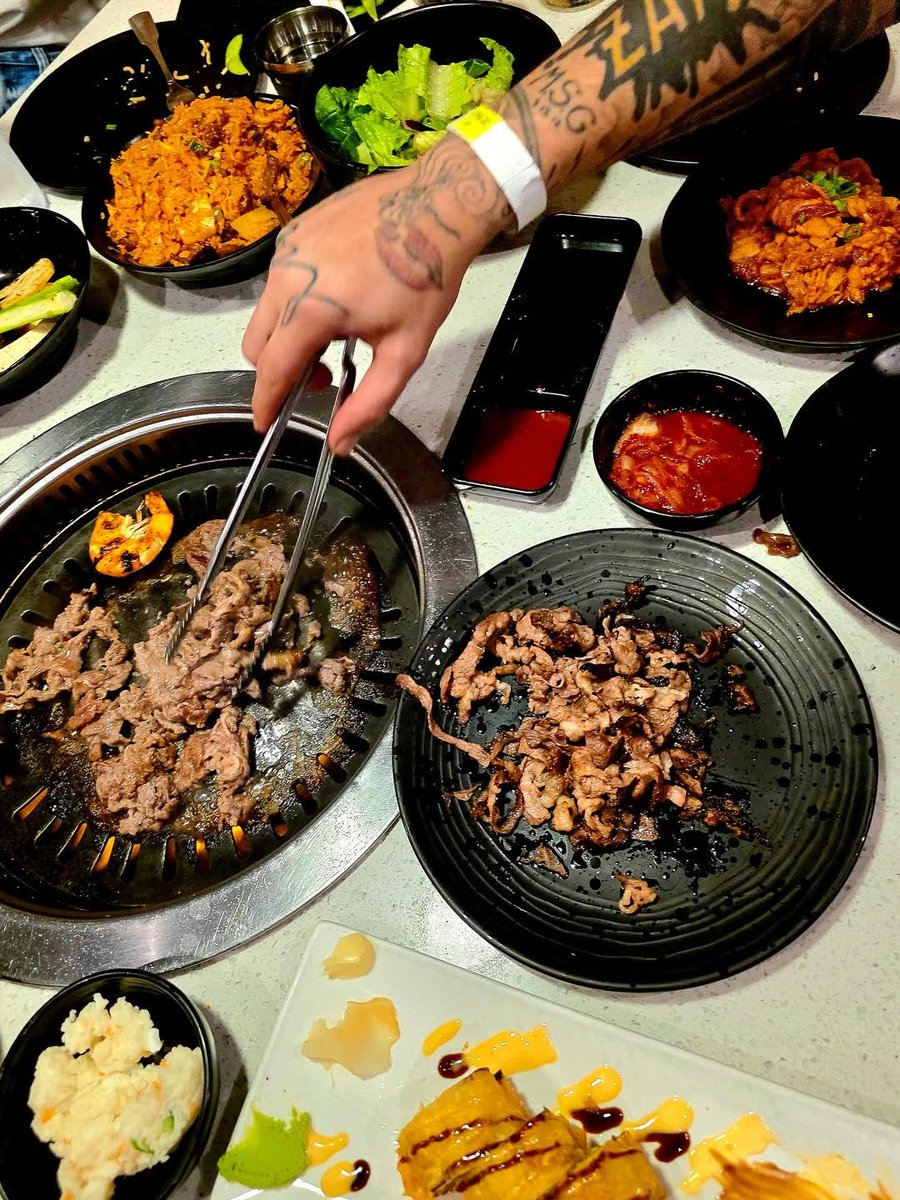 Zayn Malik shared these pictures of himself!

“Giving away a signed Galaxy S25 Ultra. Comment #ExploreGalaxy to enter and check your Dms. Big Love”

For more details on the giveaway please check Zayn’s instagram.