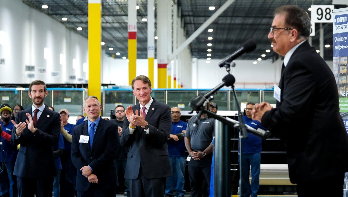 “Made in America means made in Virginia.” 🇺🇸 <a href="/GovernorVA/">Governor Abigail Spanberger</a> joined county leaders and Dover Food executives to celebrate the company’s $25 million expansion in Chesterfield and addition of 300+ new jobs.

🔗 Learn more: bit.ly/4oqrA8c

#EconomicDevelopment #MadeInVirginia