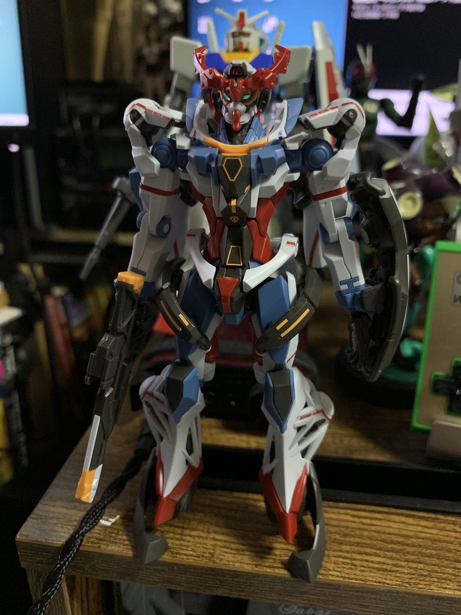 T4Mayaka's tweet image. 45➖と老眼鏡は別売りですって、箱に書いてくれ。中年パチ組み人をコロ助かっ！#ガンプラ #iPhoneXR パチ組み