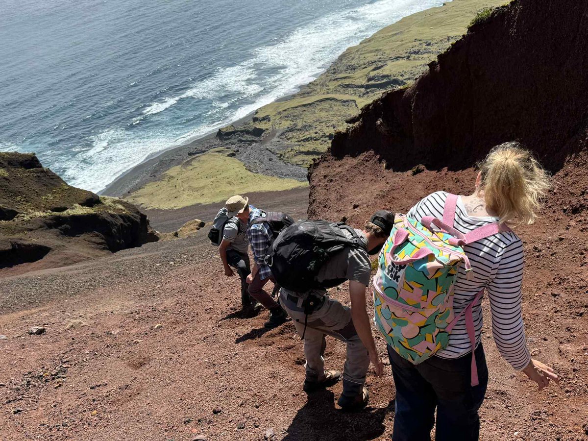 Tristan da Cunha tweet media