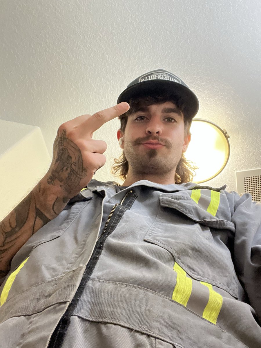 If you got paid today I wanna see it so hmu for content or send just because👀🥱cash.app/customkingsdet…