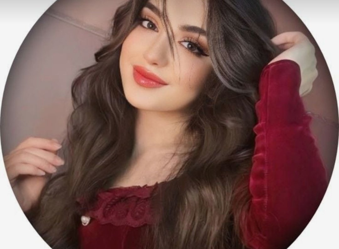 R_eem252's tweet photo. يحميك ربي من متاهات الاقدار يا بهجة الدنيا ونجمة سماها بينك وبين العمر لو كنت باختار ارخصت نفسٍ لك عطت ما وراها https://t.co/AS6Y58bexv