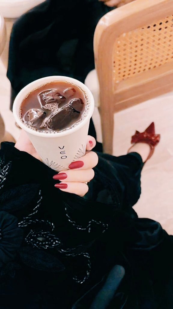 ✿*•.¸¸🌸
             ❥ ♥️.ྀ❀: ¸¸.🌸¸.

🌸.¸¸.☆  #راقت____لي 

يقول  #خالد_الفيصل 

مديت لـﮪ قلبي وقفى وخلاﮪ
             
            الظاهر أنـﮪ ما عرف وش عطيتـﮪ

#مساء_الــود_والـــورد

         ✿*•.¸¸
¸¸.🌸¸.

             🌸.¸¸.☆❥ ♥️.ྀ❀