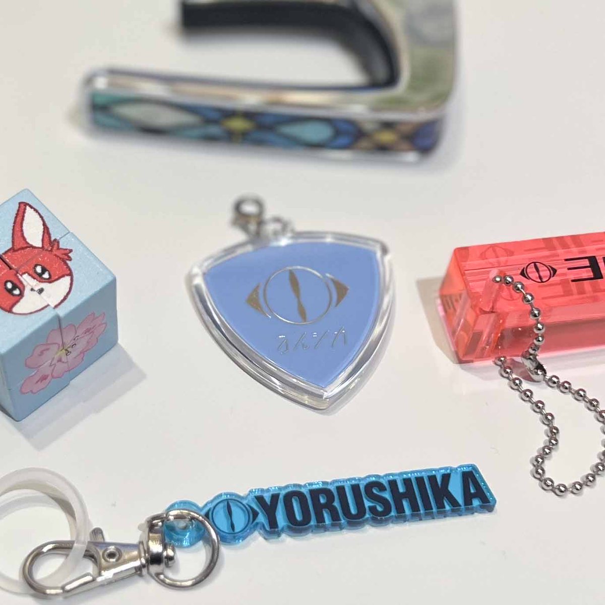 ヨルシカ 夏草が邪魔をする アクリルキーホルダー ヨルシカ 夏草が邪魔