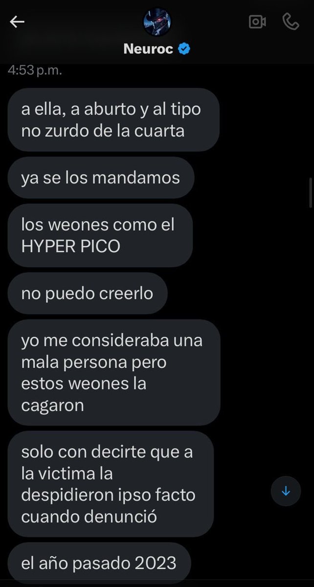 PatricioMery's tweet photo. ¿Es cierto que se le devolvió la mano a la colega Leslie Ayala, señalada por filtrar información de fiscalía? ¿Le filtraron  a ella  conversaciones y chats donde se confirmaría todo lo que  pensábamos: que era la informante de los casos del
Gobierno a los bots de Kast? ¿Lo peor es que habría filtrado información confidencial a los mismos trolls que han dañado a tanta gente? Será? Por Dios ojalá sea falso 👼🏻🙏🏻