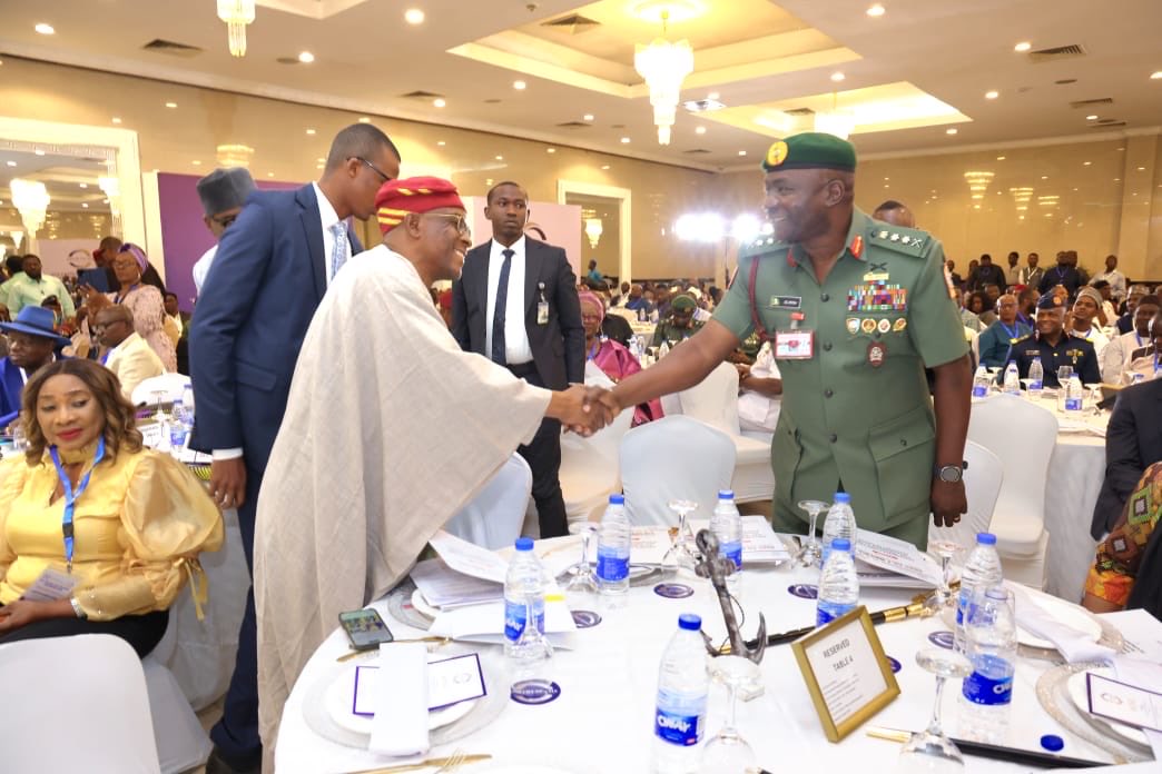 nigerianports's tweet image. Earlier today, the Minister of Marine &amp;amp; Blue Economy, Alh. @GboyegaOyetola, represented by the Managing Director, Dr. Abubakar Dantsoho, joined other industry leaders to the 2025 CILT Nigeria Conference in Lagos, focused on the Blue Economy, to leverage the nation’s 853 km…