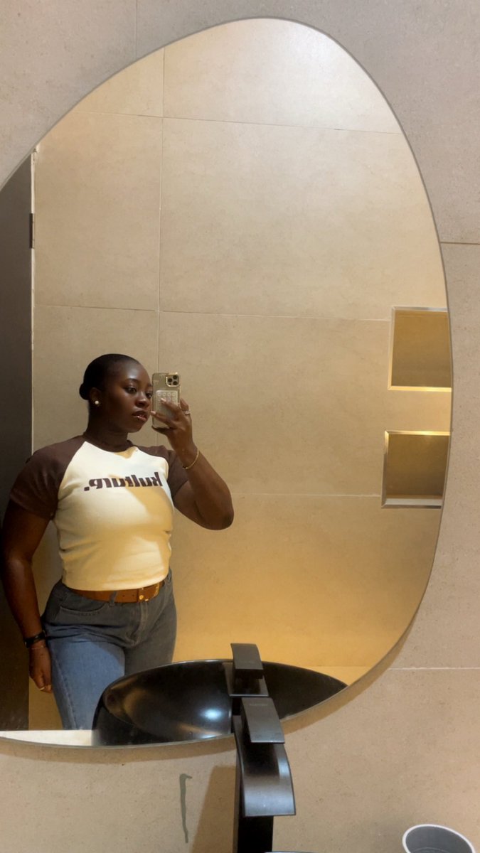 <a href="/kunmiajibade/">Kayikunmi</a> sent me this cute top from his brand and i totally love it, mind you this collection hasn’t been launched yet. It comes in other colors but this color eats!!! Instagram is 99_kulture.