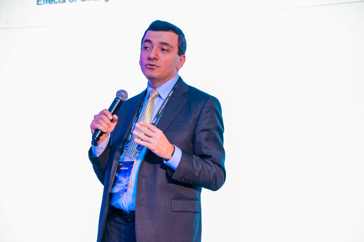 KPMGSaudiArabia's tweet photo. نواصل اليوم سلسلة ندوات المعايير الدولية لإعداد التقارير المالية في محطتها الثانية بمدينة جدة، حيث استعرض خبراؤنا آخر التحديثات في المعايير الدولية وقرارات لجنة تفسير المعايير الدولية، إلى جانب مناقشة أبرز المستجدات التنظيمية والضريبية المؤثرة في إعداد التقارير المالية. شكراً لجميع المشاركين على حضورهم وتفاعلهم في جلسة غنية بالنقاشات، ونتطلع إلى ختام السلسلة في الخبر.

Our IFRS and Financial Reporting seminar series continued in Jeddah, where participants explored the latest IFRS updates, IFRIC decisions, and key regulatory and tax developments shaping financial reporting today. The discussions reflected the collective commitment to staying informed and connected in a rapidly changing environment. Thank you to all who joined us in Jeddah—next stop, Al Khobar.