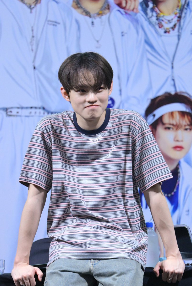 มีพลังแมวจับตามอง x อยู่ ใครยังไม่โหวต อย่าลืมโหวตนะ เดี๋ยวโดนแมวงอนจดชื่อกันน้าา 😾 
#2025MAMAVOTE #NCTDREAM