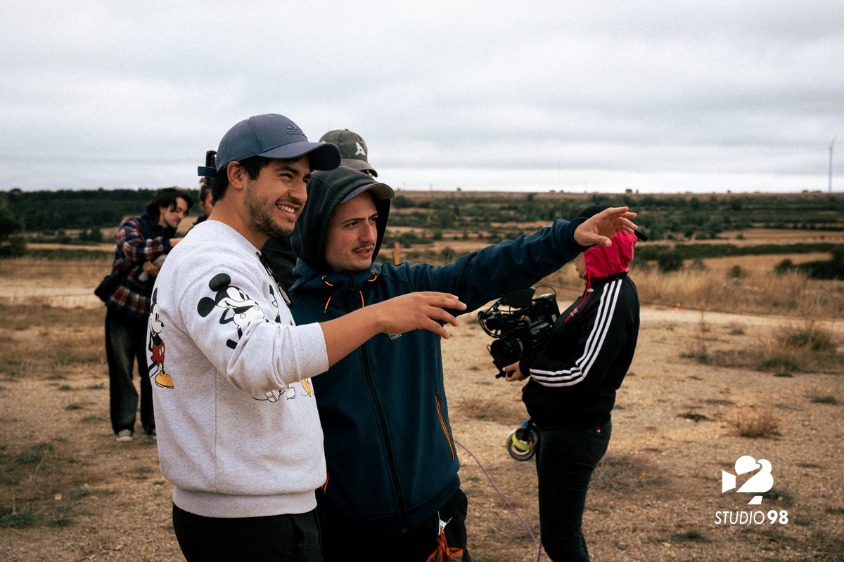 `Año Cero´ es un nuevo cortometraje de acción, realizado en Burgos y producido por studio98.films y Pelunosky Productions, en el que han participado varios exalumnos de la <a href="/UBUEstudiantes/">Universidad Burgos</a>.

Además participa en el festival <a href="/ruedaconrueda/">ruedaconrueda</a>.  

Disponible en: youtube.com/watch?v=0Q6ZFF…