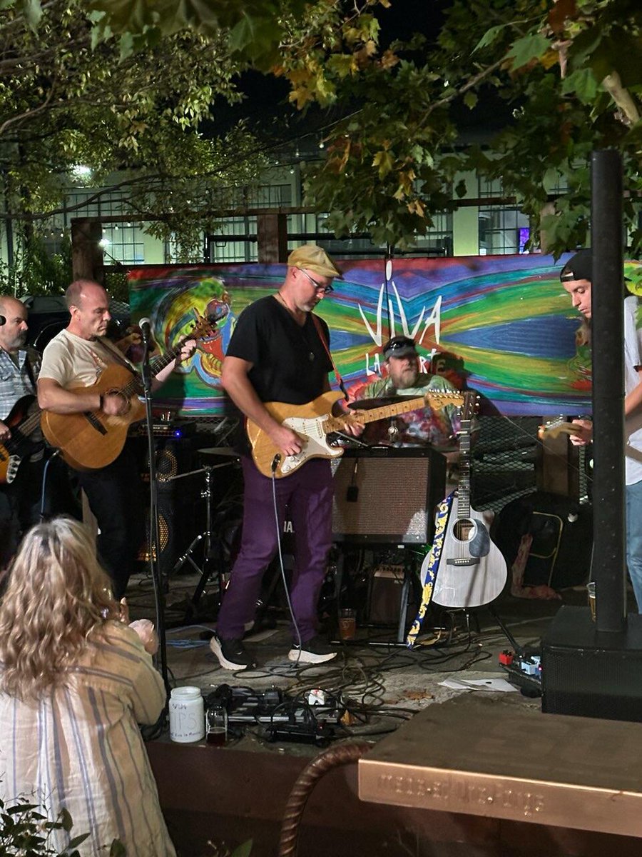 mcarmystrong's tweet photo. Photos from the 20th birthday party of Viva la Muerte (including a video of Ripple playing with Charlie, my father's dog, who also came down for the show). 
@VivaLaMuerteNC @TNTsax34 @RelixMag 
#VivaDogs https://t.co/FITQL739AY