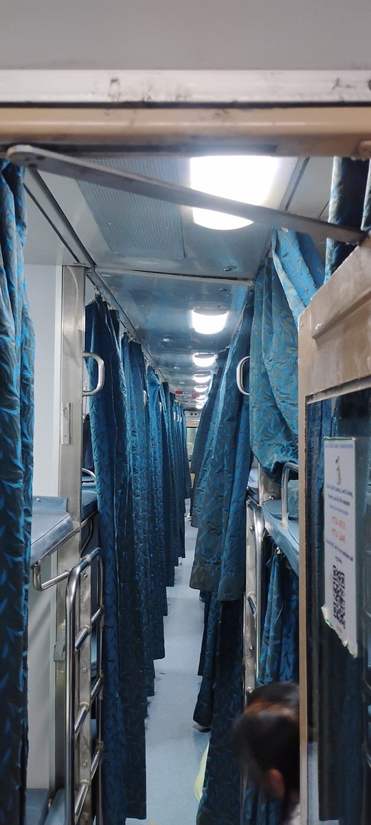 ArjunDevCh25453's tweet image. .@RailwayIndia @RailwaySeva AC not working on [Train No - 13347 , Coach No. - A1  , PNR - 6822360559 ] from [Barkakhana] to [Patna]. Please address urgently for passenger comfort because we constantly telling the authorities to help but they are not . #IndianRailways #TrainIssue
