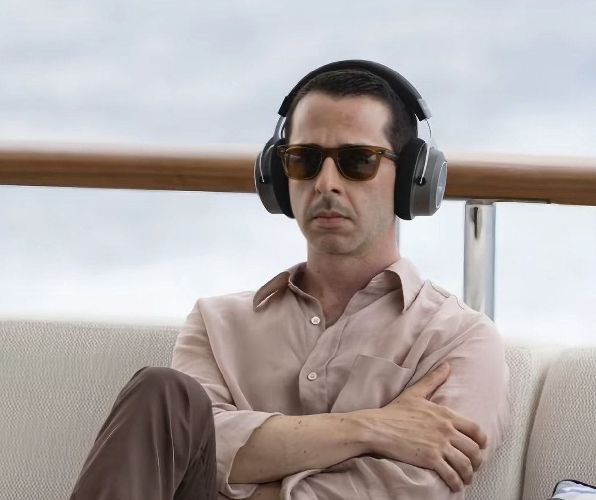 finalfirebender's tweet image. Fire bender 🤝 St. Martin