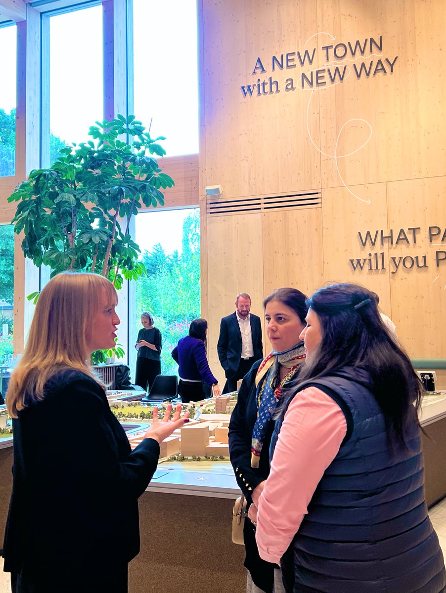 NazBaloch_'s tweet image. At #CPALondon, parliamentarians from 26 Commonwealth countries demanding urgent climate action. Global cooperation, green energy, and long term strategies are non-negotiable. The time to act is now, our planet depends on it. 🌍 #ClimateCrisis #Commonwealth #ClimateAction…