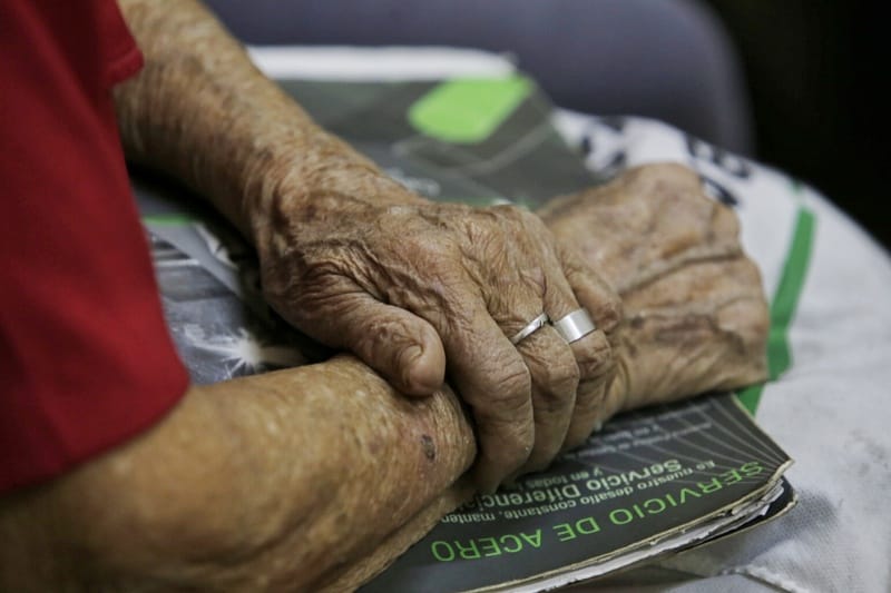 MDP_py's tweet image. El beneficiario tiene 78 años de edad y padece de ceguera y a partir de ahora podrá acceder a beneficios y programas que ofrece el Estado paraguayo.
Seguir leyendo 🔗 n9.cl/qw584