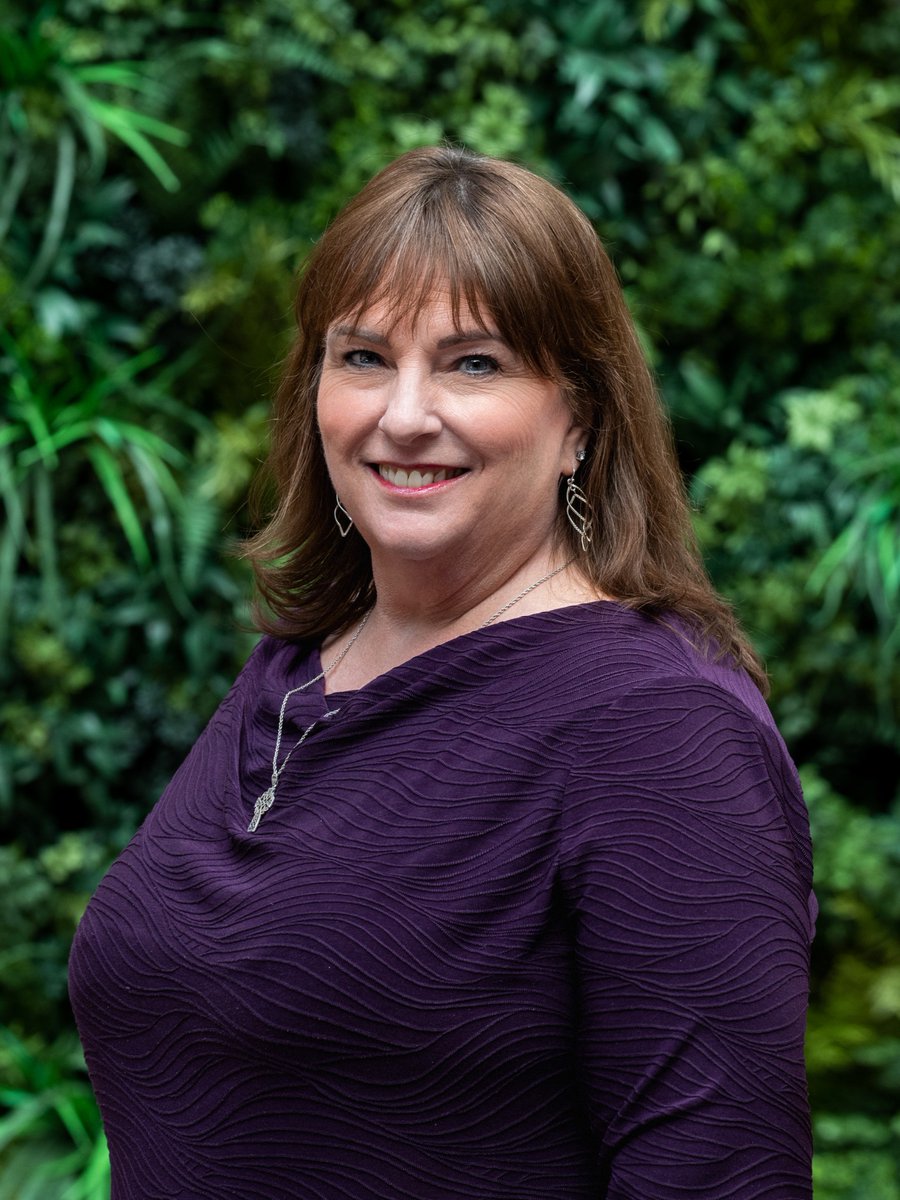 OnMessageInc's tweet image. Vicki is the Chief Financial Officer at OnMessage, Inc. She is an original and has been with the company since its inception in the 2005-2006 election cycle.
An accountant with experience in the construction industry, she decided to help us build a conservative governing…