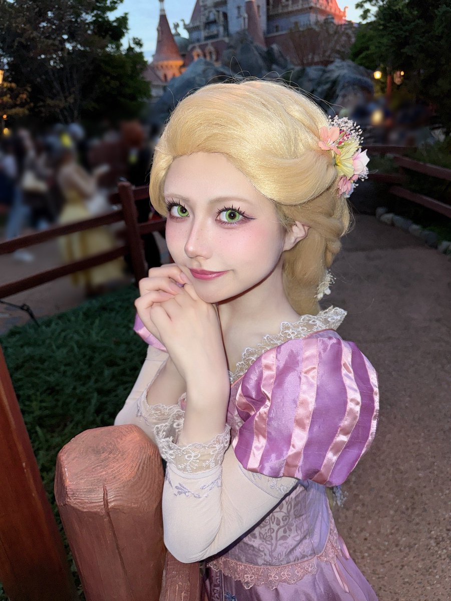 塔の上のラプンツェル☀️

外の世界を見に行きたいの！

 #Dハロ仮装2025