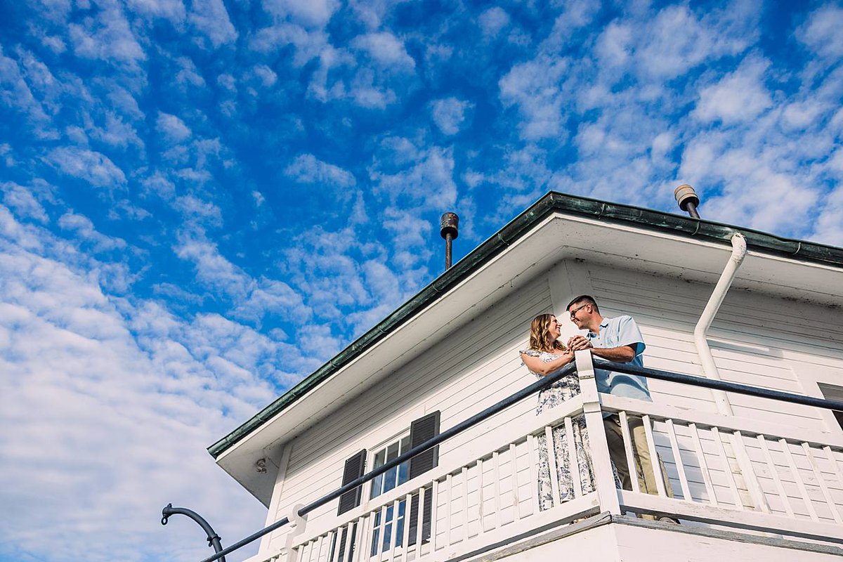 LaurasFocus's tweet photo. On the blog now, Amanda &amp; Greg's engagement session at @cbmmweddings and the beach! #laurasfocusphotography #laurasfocus #baysidebride #easternshorewedding #easternshoreweddings #marylandwedding #marylandweddingphotography #marylandweddingphotographer #chesapeakebaywedding https://t.co/RNAWDtNfIL