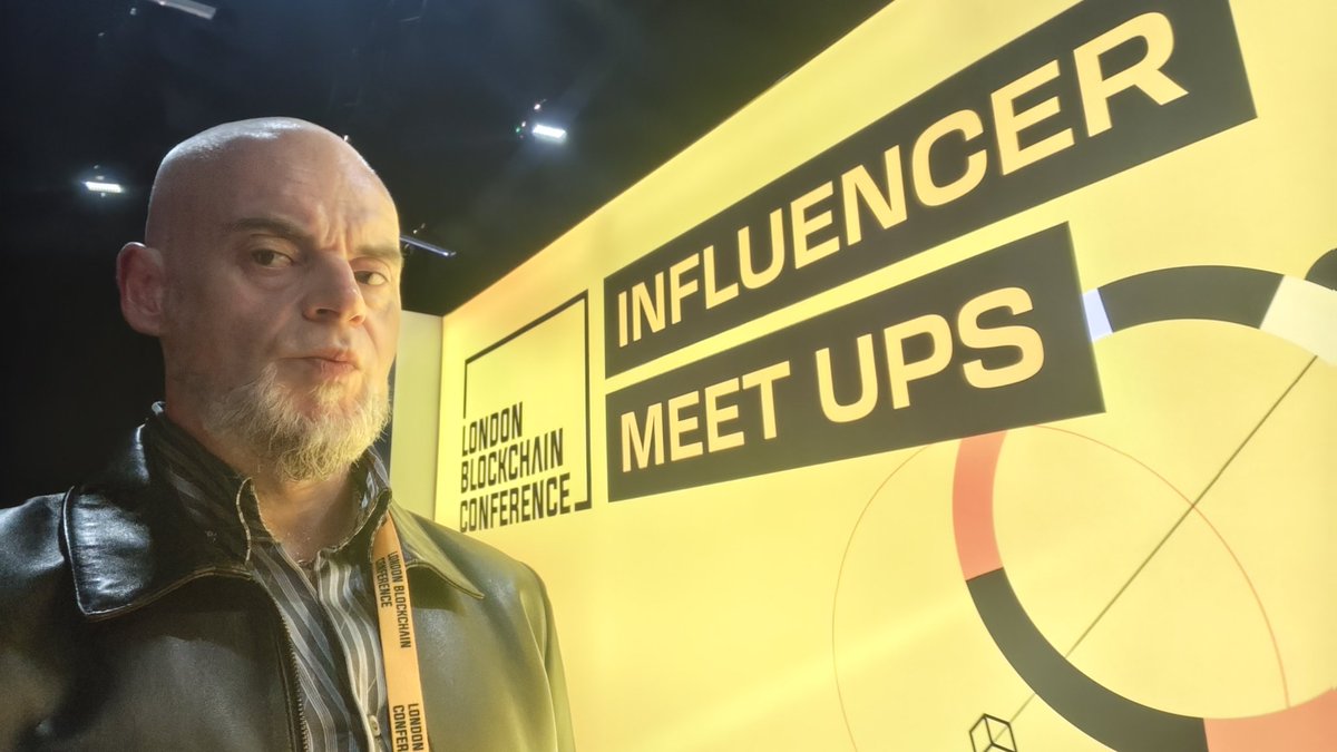 Jon Southurst 🚂 @1259 (@bitcoinsvtrain) on Twitter photo Here's my big chance to be an influencer 
@realcoingeek #CoinGeekatLDNblockchain #CoinGeekinLondon #CoinGeekatLDNblockchain25 Here's my big chance to be an influencer 
@realcoingeek #CoinGeekatLDNblockchain #CoinGeekinLondon #CoinGeekatLDNblockchain25