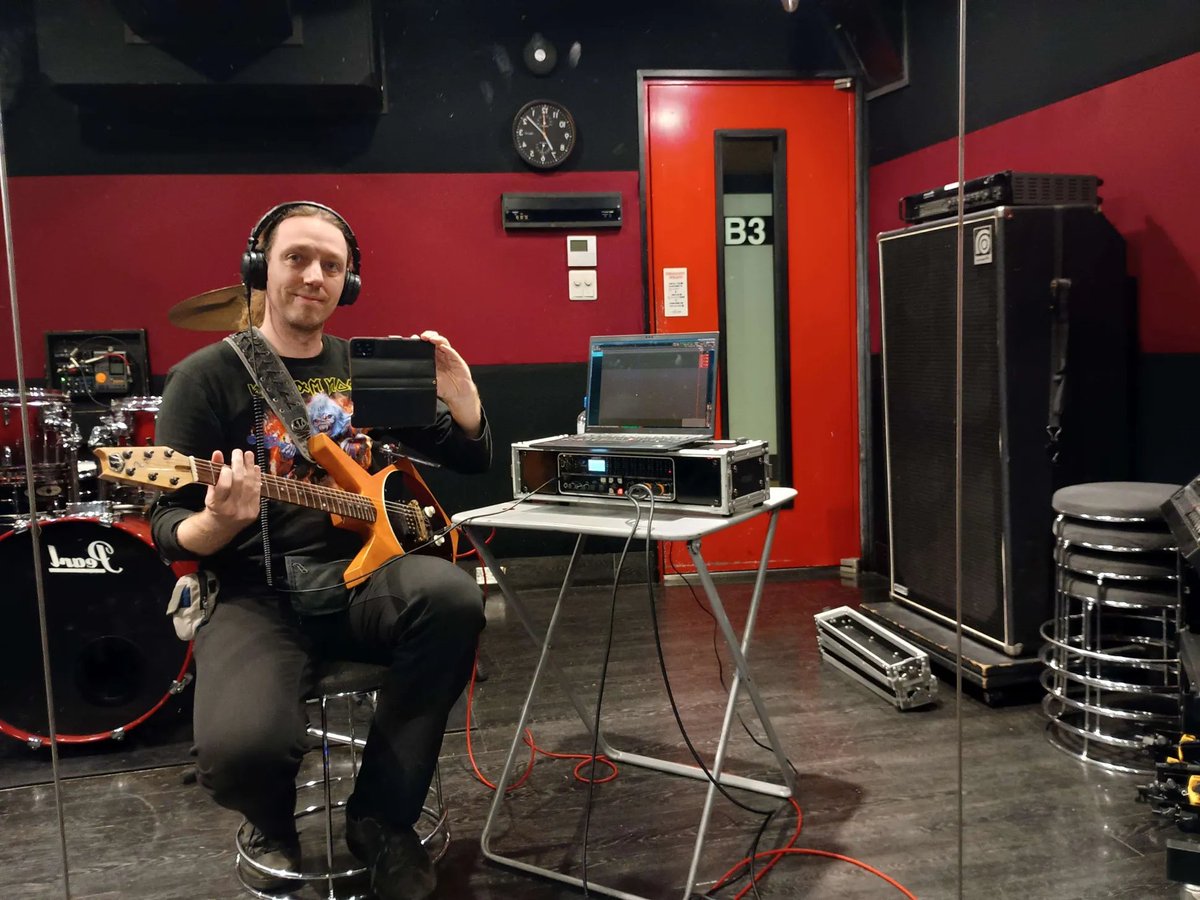 Metallion tweet media