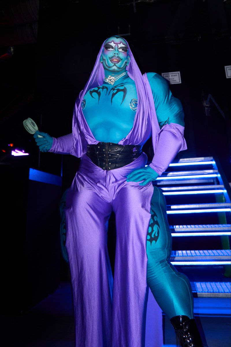 sacando los músculos a pasear para la inauguración de FORTISSIMO✨💪💙