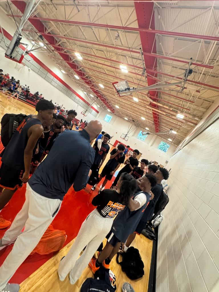 Trey Austin tweet media