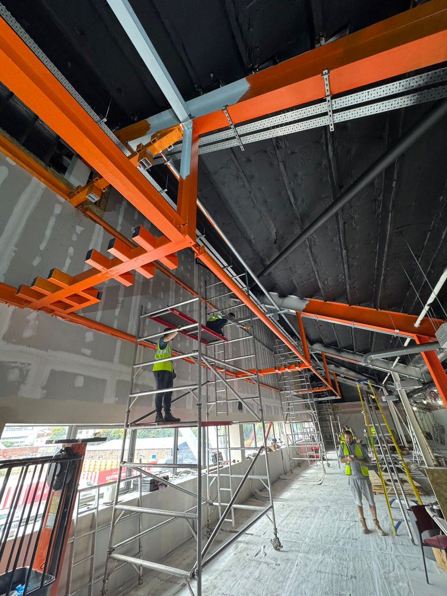 StadiaConstruct's tweet image. A few more photos of the steel install we completed with @parogon.uk at @southamptonfc &amp;amp; @level1southampton. The steels were installed to create a suspended walkway and climbing wall support steels.⁠