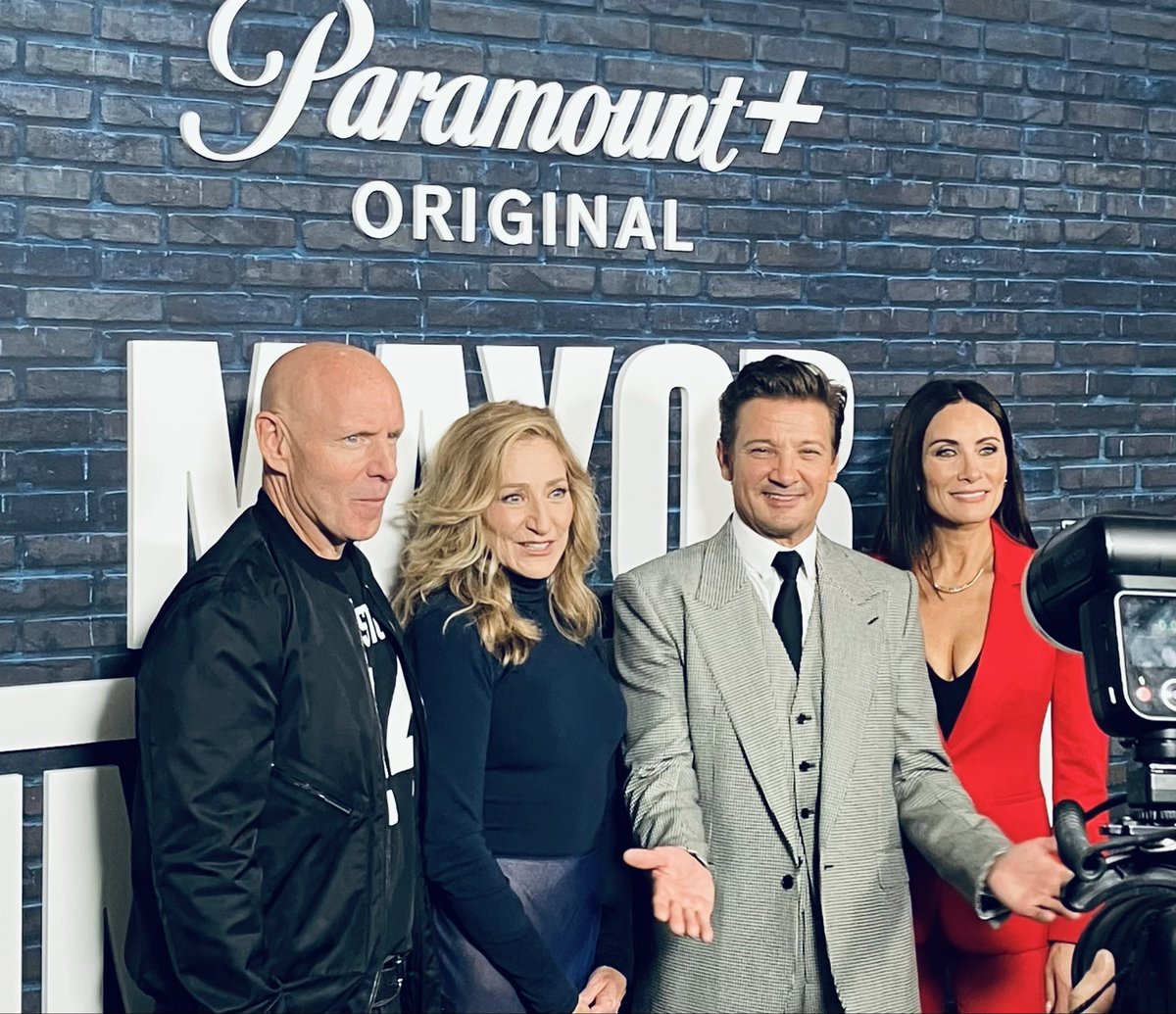 NYC Premier  10.21.2025
S4 Mayor of Kingstown