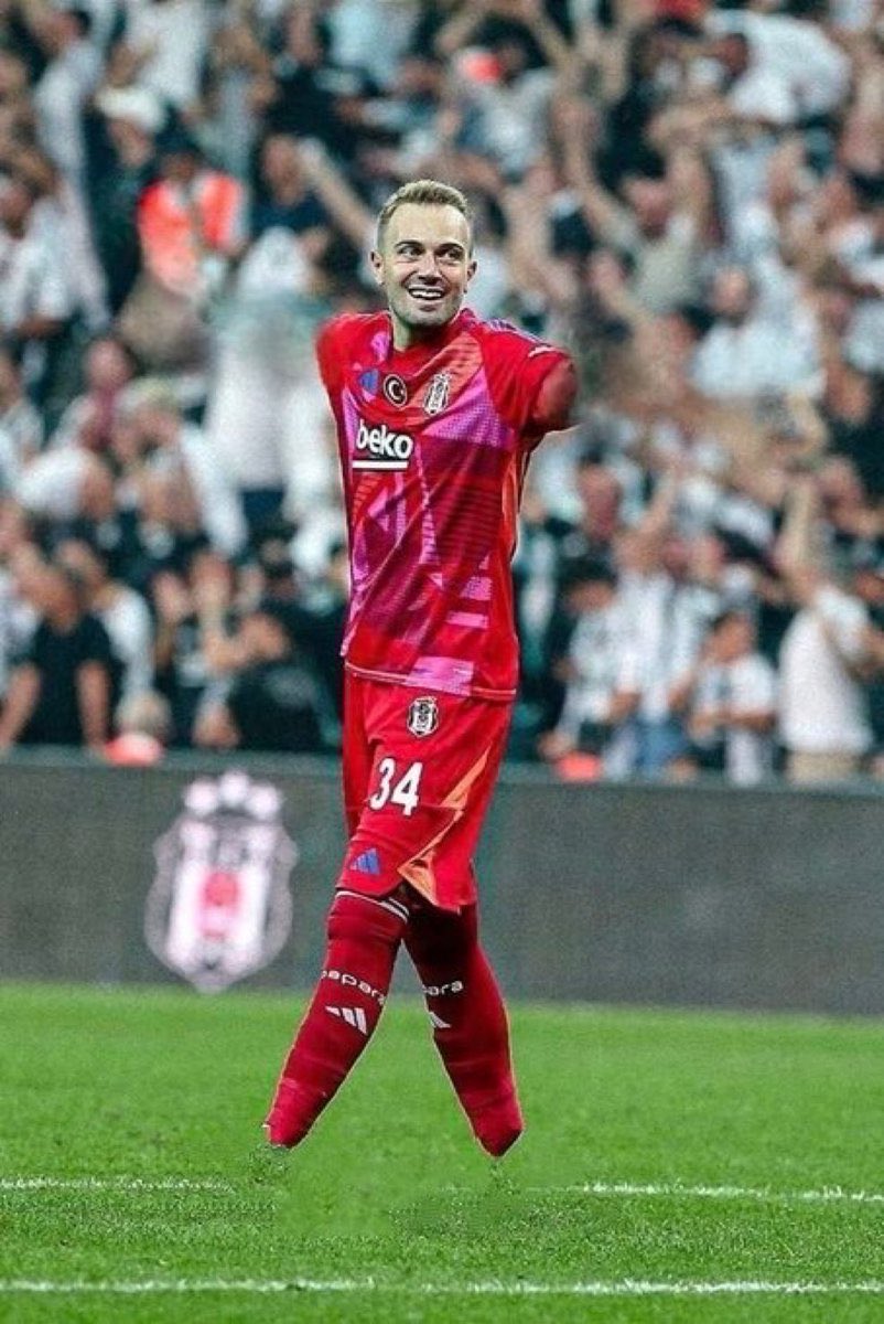 Kız: bu ilişkiyi kurtarmak senin ellerinde 

Bizim eller: