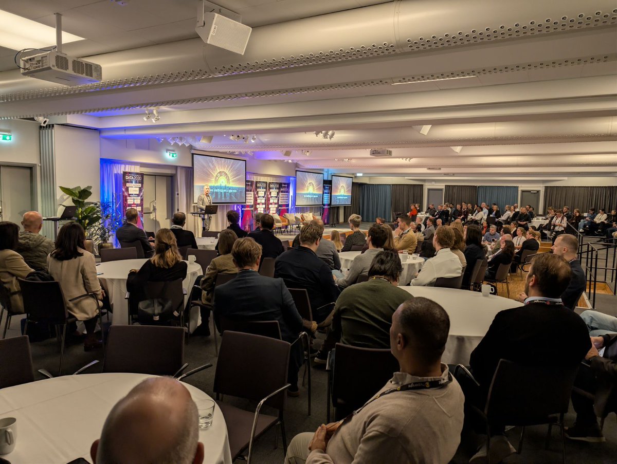 🙌 A huge THANK YOU to all our incredible speakers, moderators, partners, and attendees for making the 10th Jubilee edition of the Data 2030 Summit truly unforgettable!

Next stop: Data Innovation Summit 2026. Tickets available at hubs.li/Q03PHcQB0

#Data2030Summit