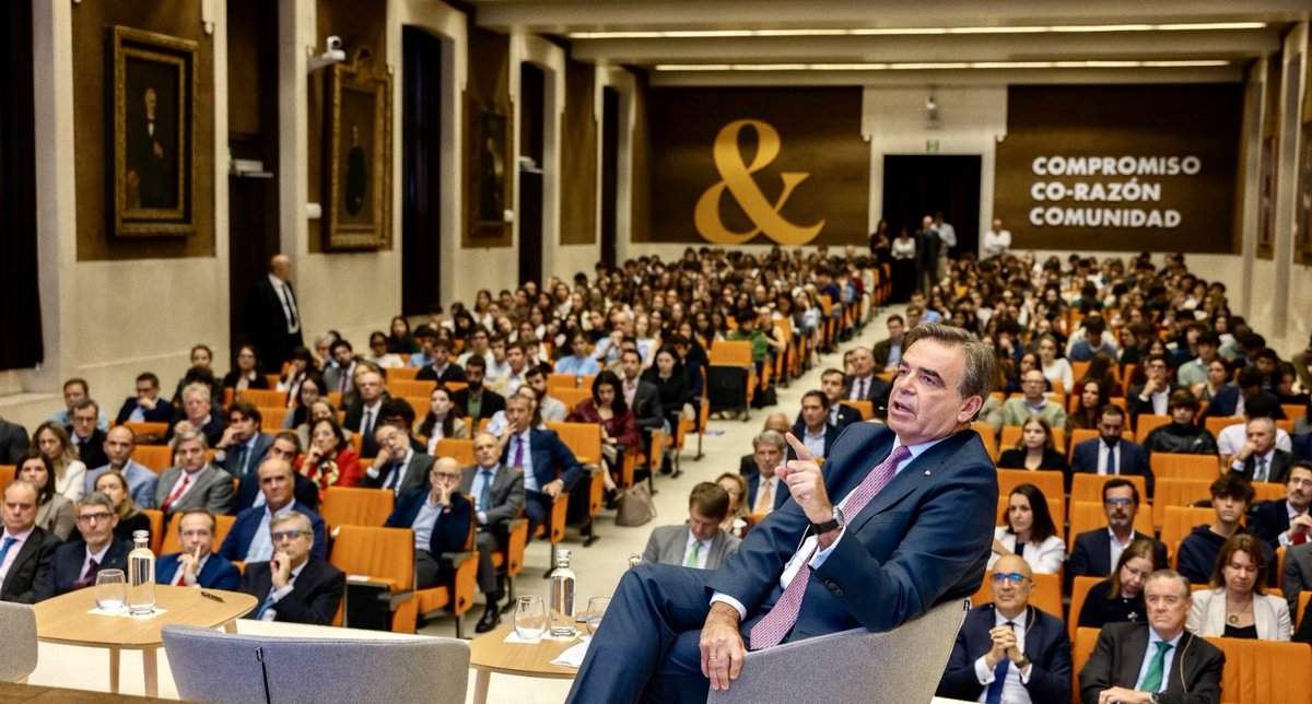 Proud to lead the new Chair on Strategic Autonomy at <a href="/UCOMILLAS/">Universidad Pontificia Comillas</a>, inaugurated today in Madrid by <a href="/PrimeministerGR/">Prime Minister GR</a> <a href="/kmitsotakis/">Kyriakos Mitsotakis</a>.

Debate interesante con líderes de industria para reflexionar sobre cómo Europa puede actuar con mayor independencia, confianza y propósito en el mundo.
