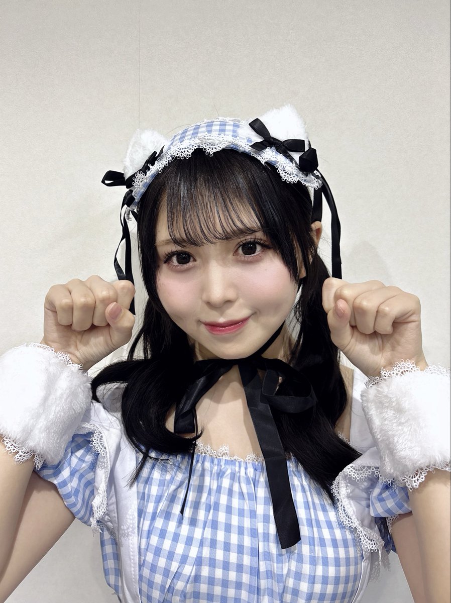 AXIZ nyan にゃん チェキ メイド ハロウィンチェキ会ありがとうございました⸜❤︎⸝‍ ニャンニャン