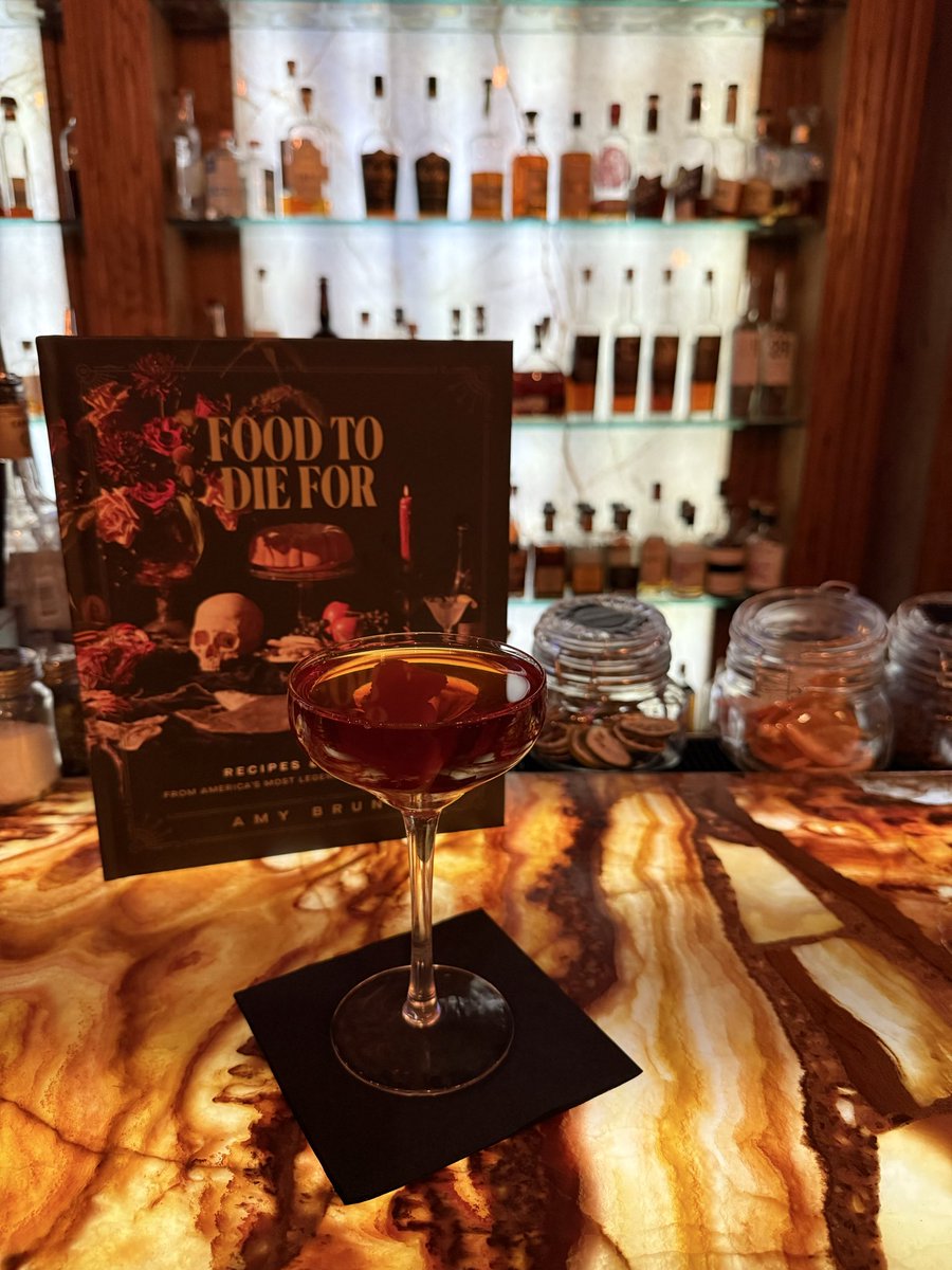 Amy Bruni tweet media