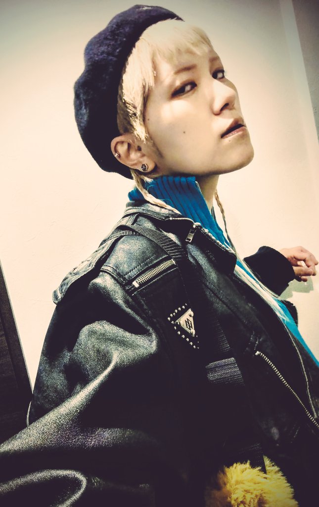 秋すっ飛ばしやがった