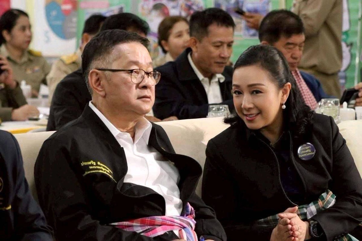 🌞อุบลราชธานี...บ้านเกิดคุณตา 'อรุณ คำศรีสุข'..ส่งต่อโอกาส 🤝
 
เมื่อเดือนพฤษภาคมที่ผ่านมา ดิฉันได้ลงพื้นที่อ.วารินชำราบ จ.อุบลราชธานี ในการลงพื้นที่ติดตามโครงการ Thailand Zero Dropout นำโดยท่านประเสริฐ จันทรรวงทอง