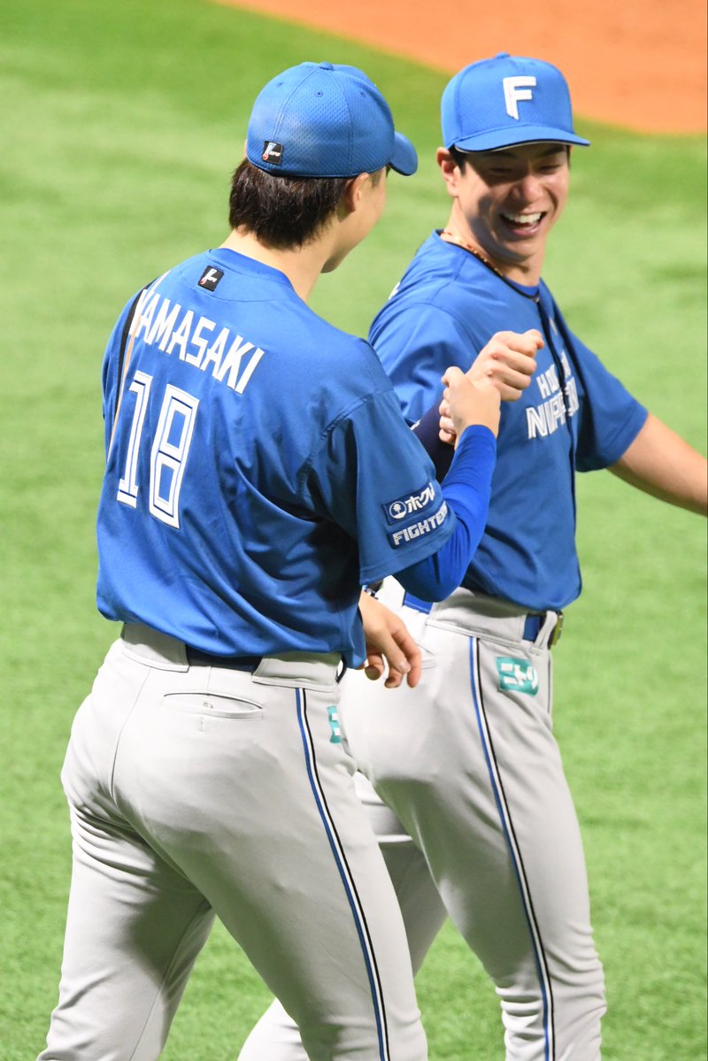 ガッツポーズのあと剛くんがにこにこでグータッチしてたのも良かった⭐︎
（📷25/10/19）
#山﨑福也 #松本剛 
#lovefighters