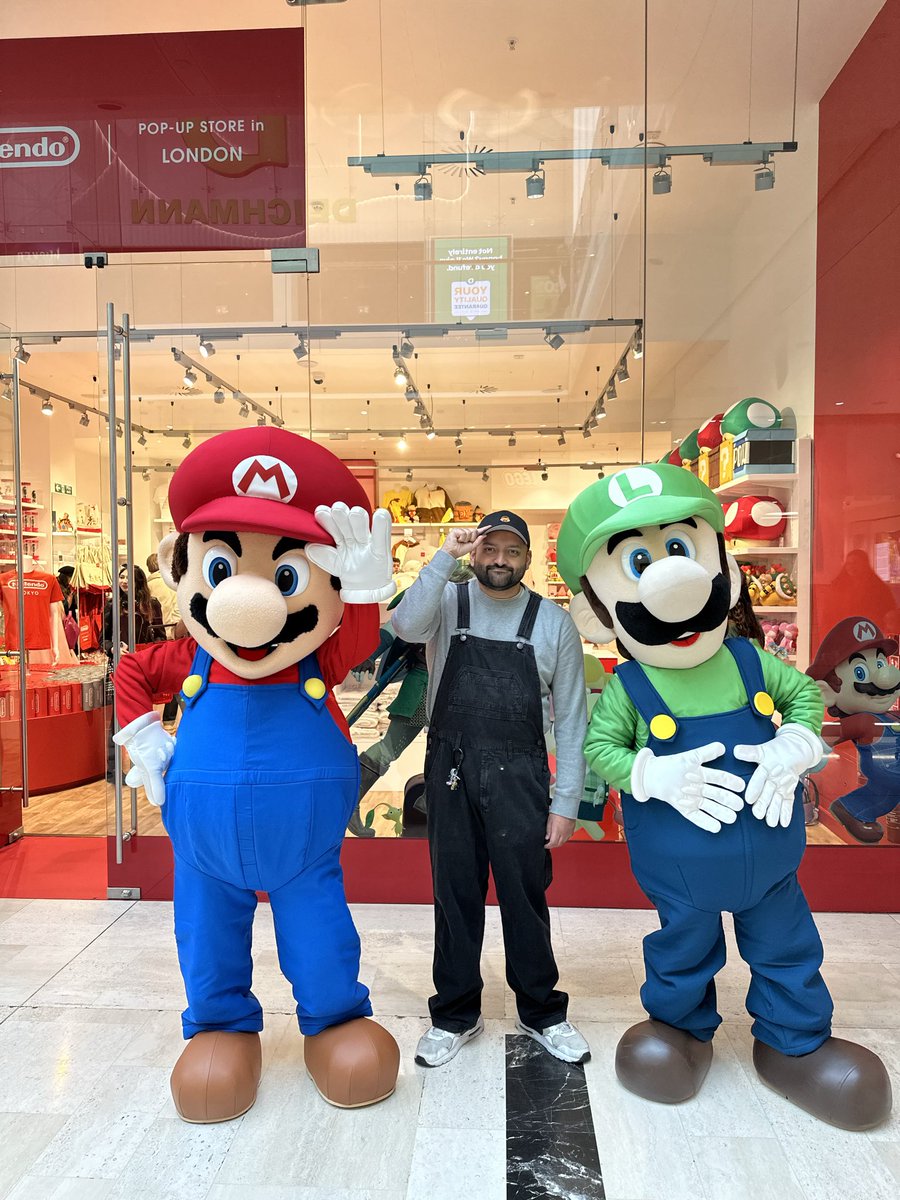 NINTENDO LONDON POP UP STORE NOW OPEN